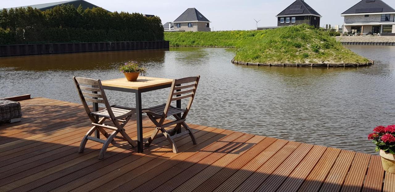 Prachtig Vrijstaand Appartement Aan Het Water Хеерхуговаард Екстериор снимка